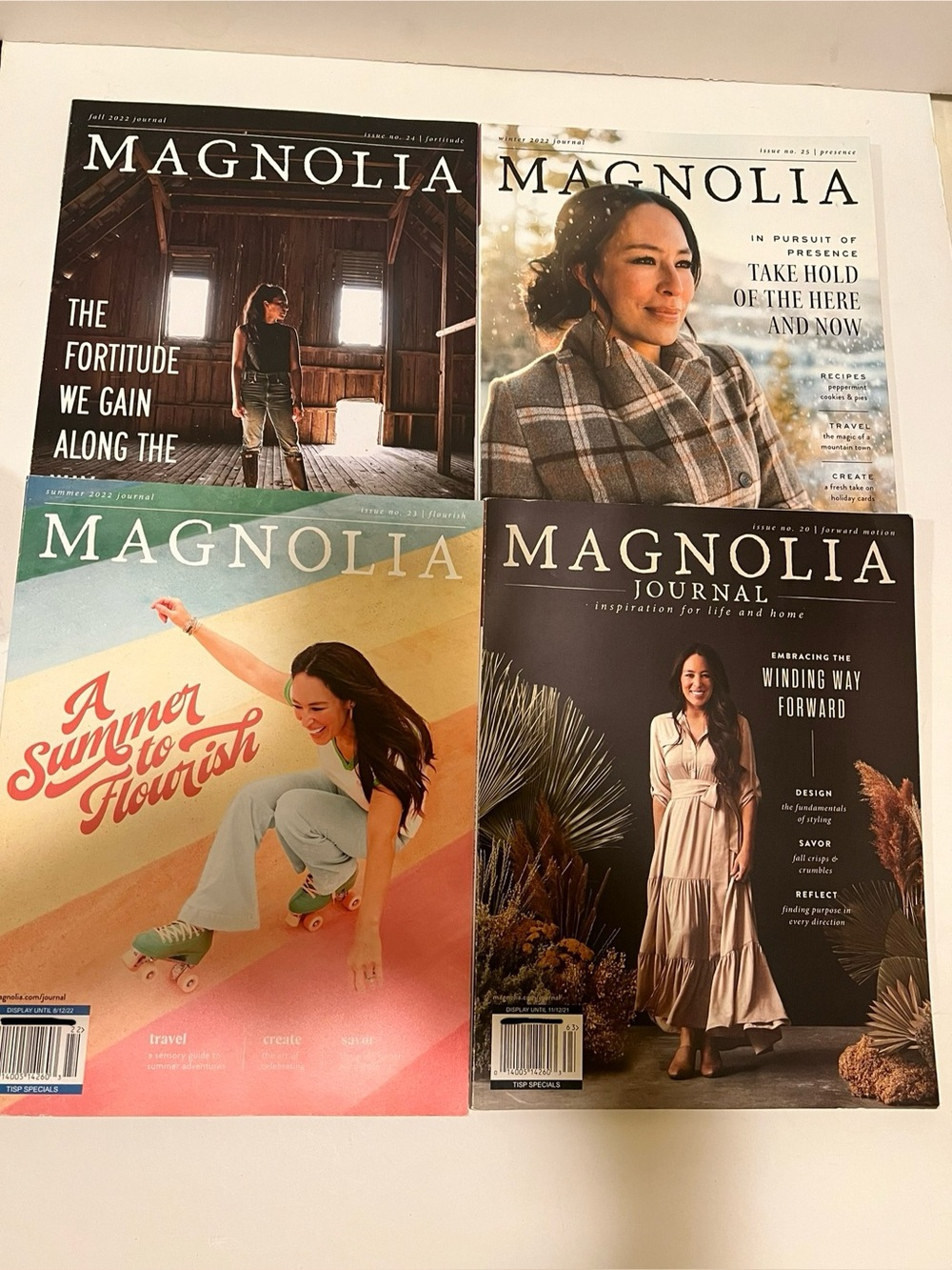 LOT OF 4 THE MAGNOLIA JOURNAL MAGAZINES.
